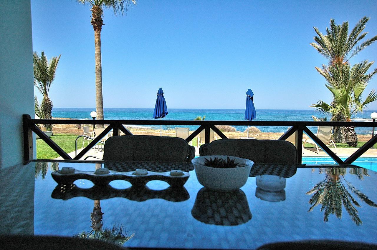 Kymmates Beach Front Villas Paphos Luaran gambar